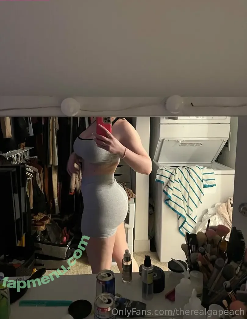 therealgapeach nude photo #0024 (therealgapeach)