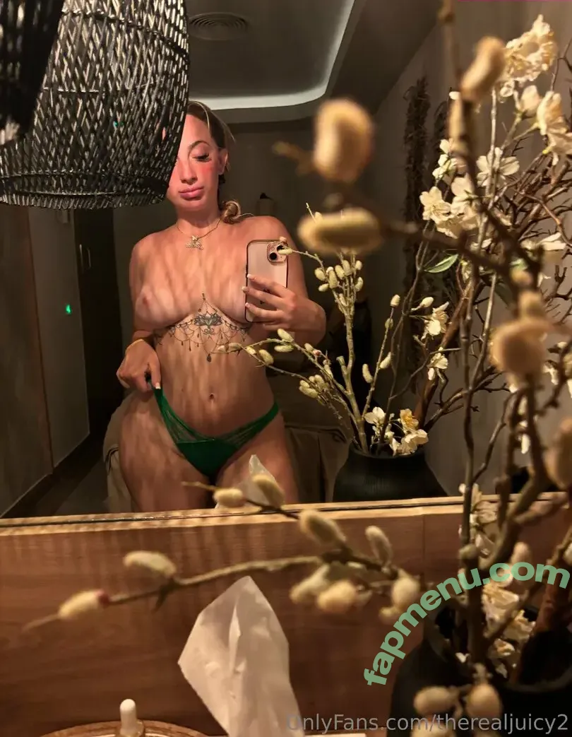 therealjuicy2 nude photo #0126 (therealjuicyy2)