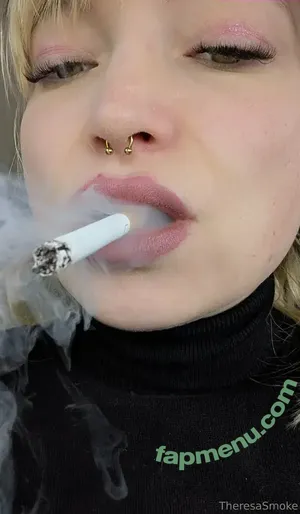 theresasmoke / theresa_smoke_original nude photo #0012