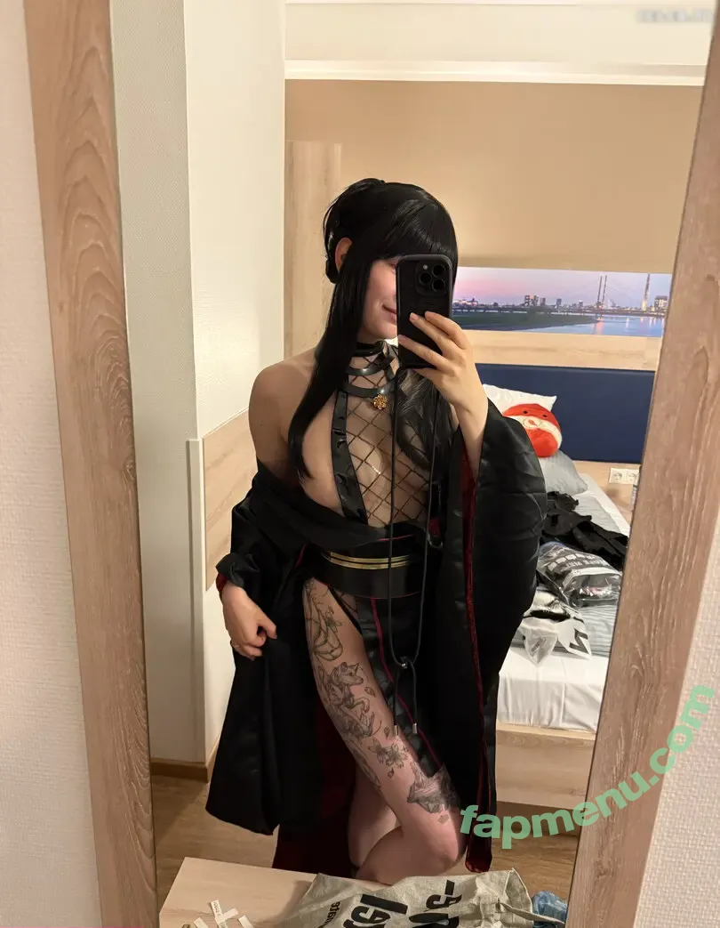 Therlyen nude photo #0240 (Therlyen)