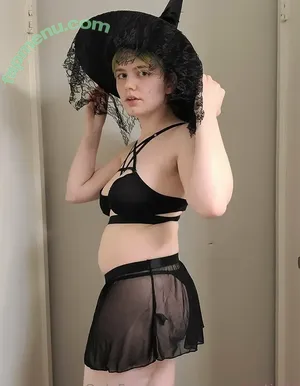 thesexyautistic / colors_on_q nude photo #0006