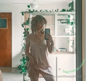 thesophinefree / sophiesofree nude photo #0002