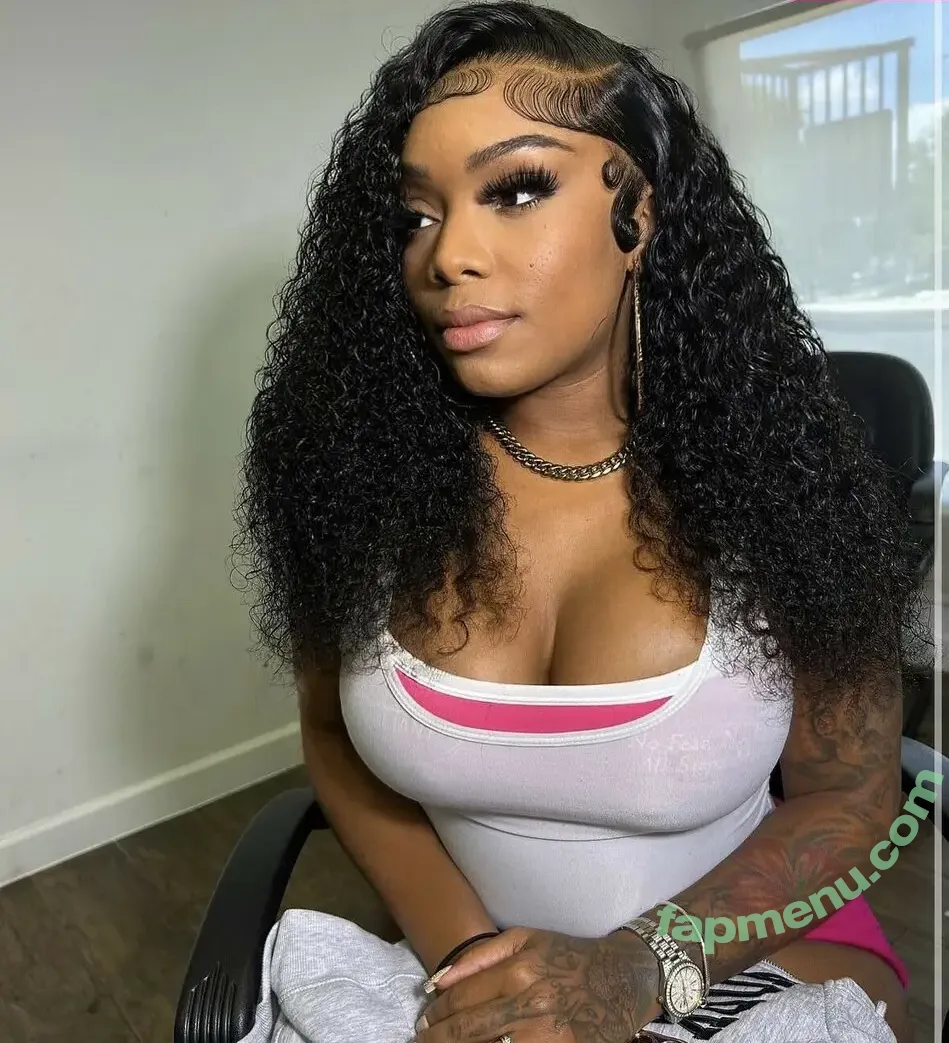 TheStrokeXXX nude photo #0062 (chinky_myonaa / ficialstrok3x)