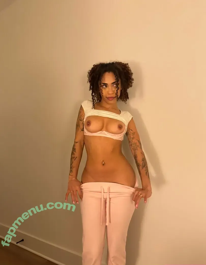 thevenusmarquez nude photo #0076 (thevenusdesire)