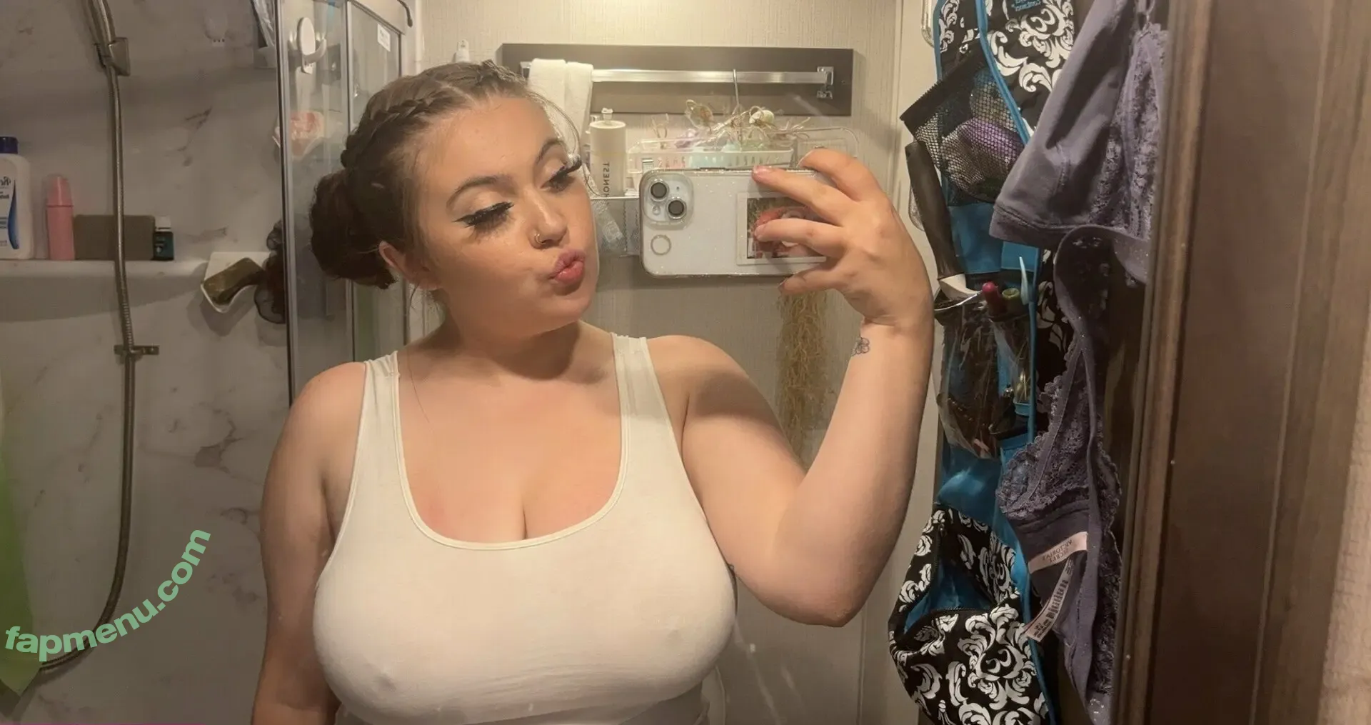 thewannabebikinibarista nude photo #0036 (thewannabebikinibarista)