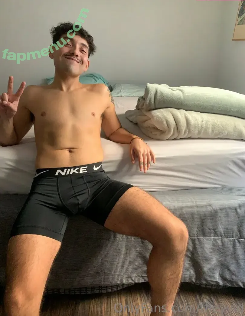 theyvid nude photo #0001 (thisisdavid)