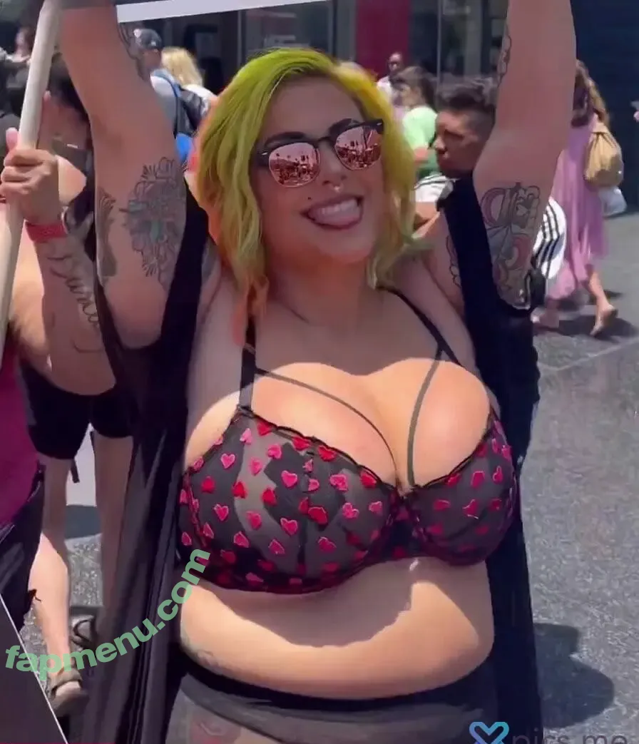 TheZombiUnicorn nude photo #0006 (TheZombiUnicorn)
