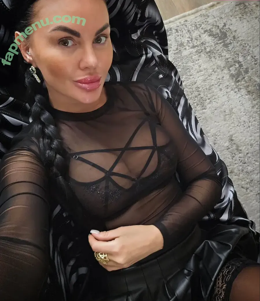thibisova2 nude photo #0007 (thibisova2)