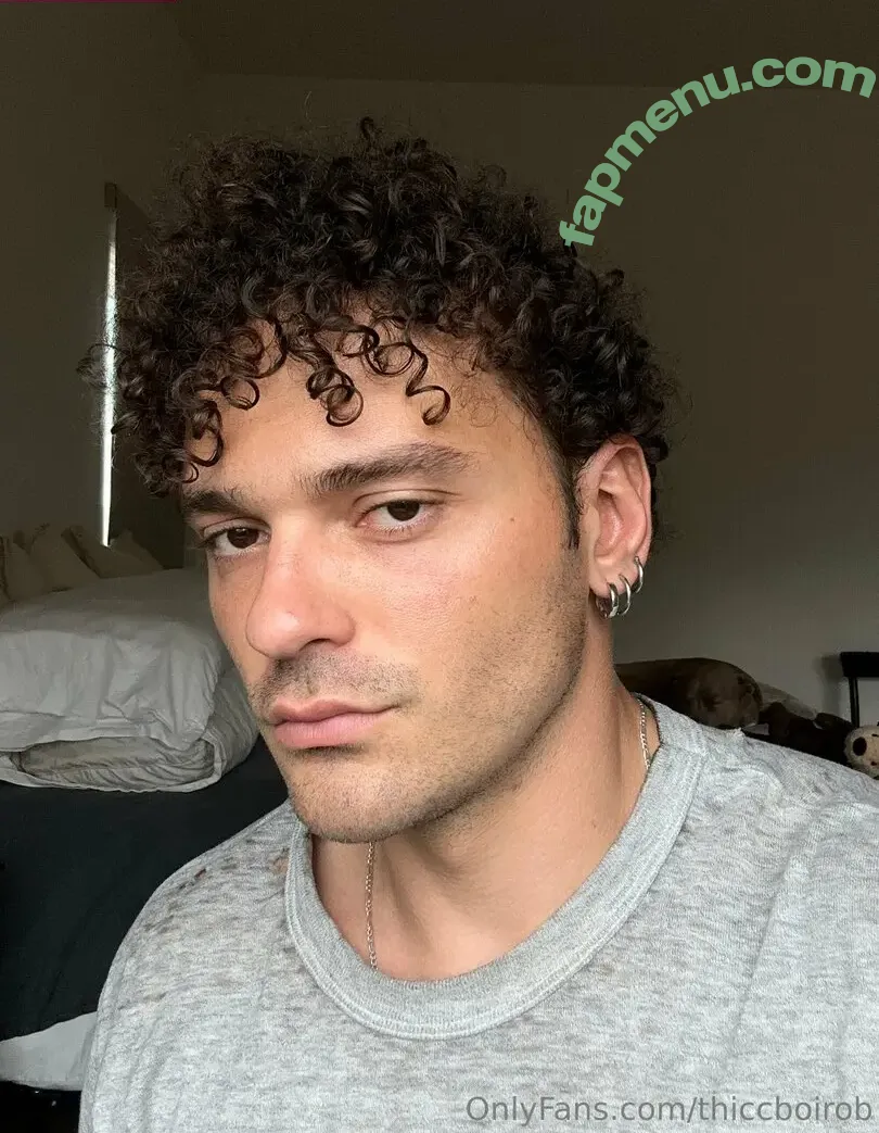 thiccboirob nude photo #0054 (thiccboi_)