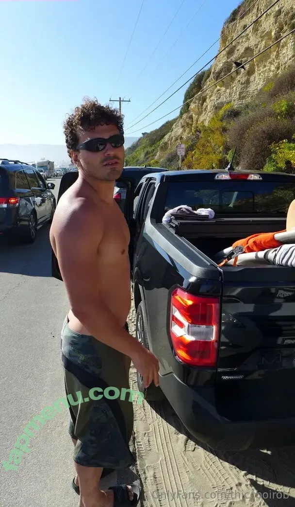 thiccboirob nude photo #0065 (thiccboi_)