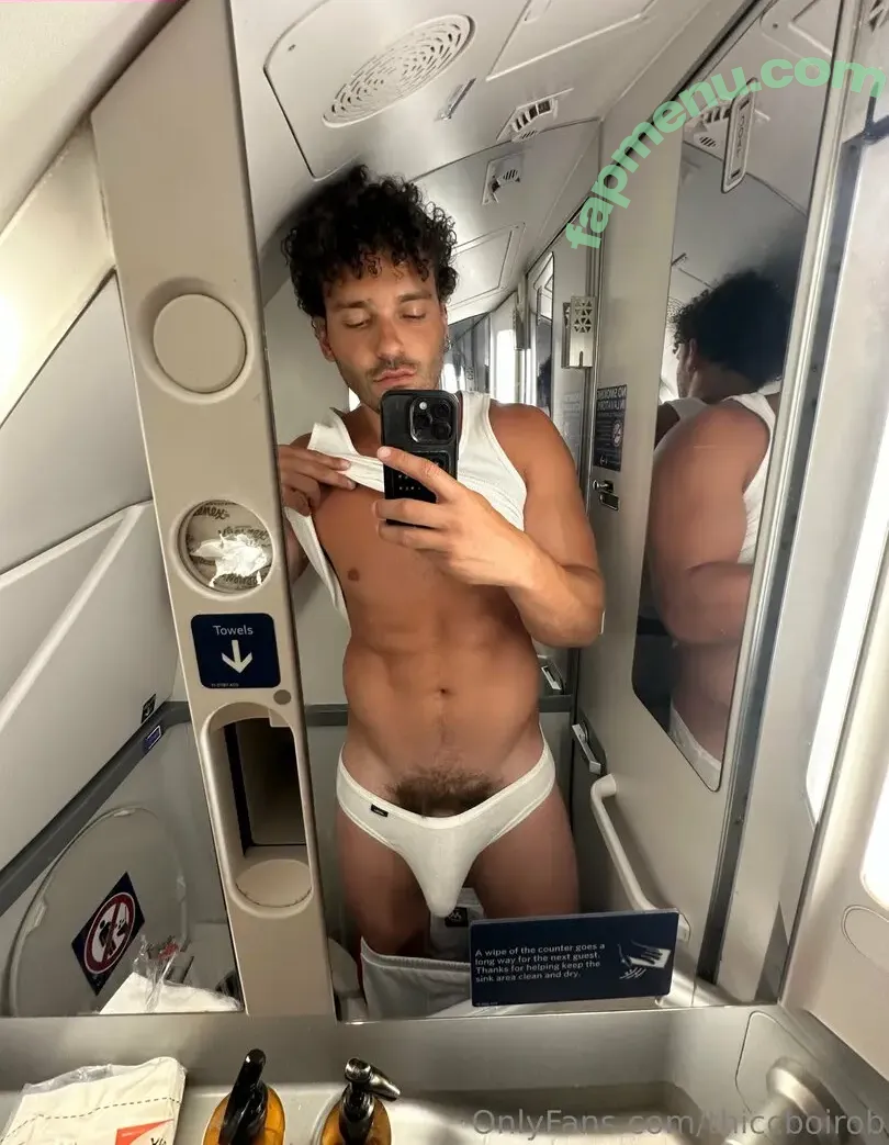 thiccboirob nude photo #0101 (thiccboi_)