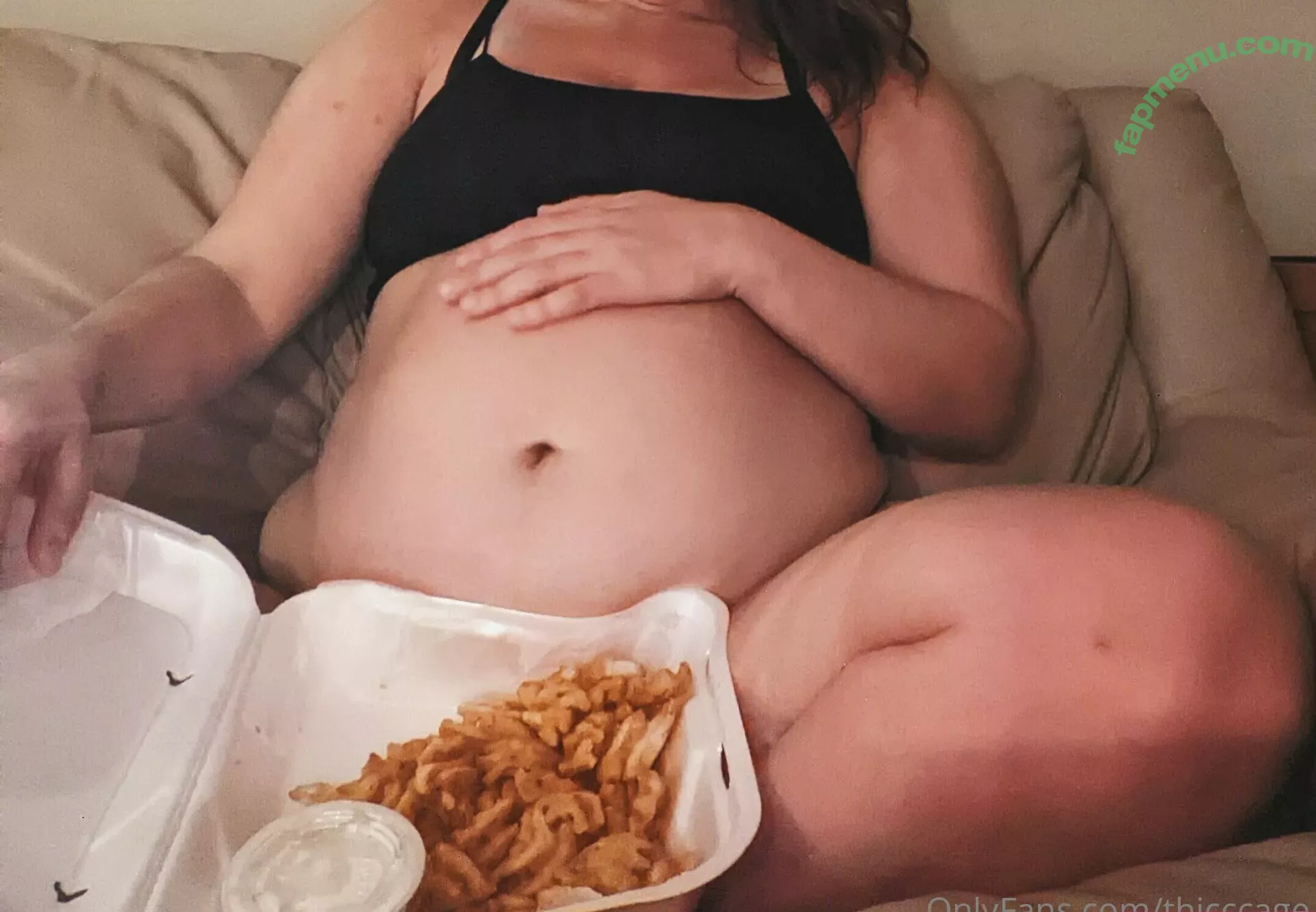 thicccage nude photo #0029 (thicc.cage)