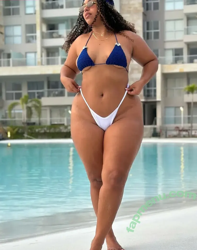 Thick Baddie nude photo #0065 (Brendalinboss.__ / nenasoopretty)