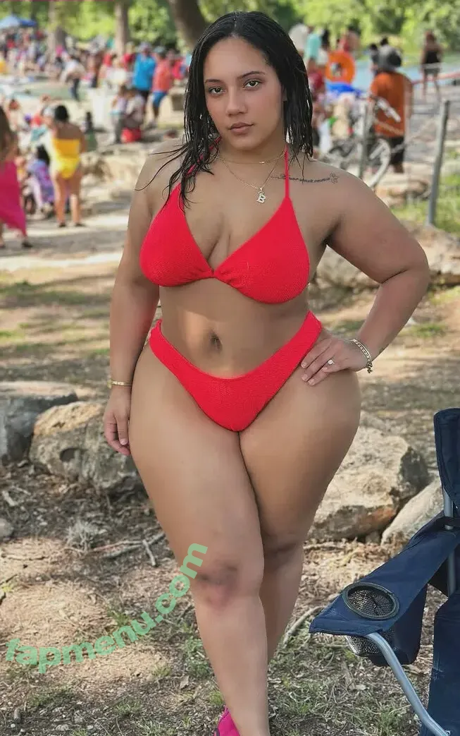 Thick Baddie nude photo #0066 (Brendalinboss.__ / nenasoopretty)