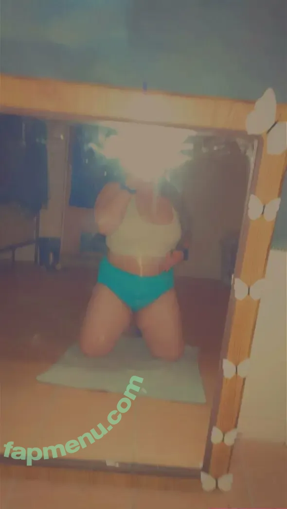 thickbabyycakes2001 nude photo #0008 (thickbabyycakes2001)