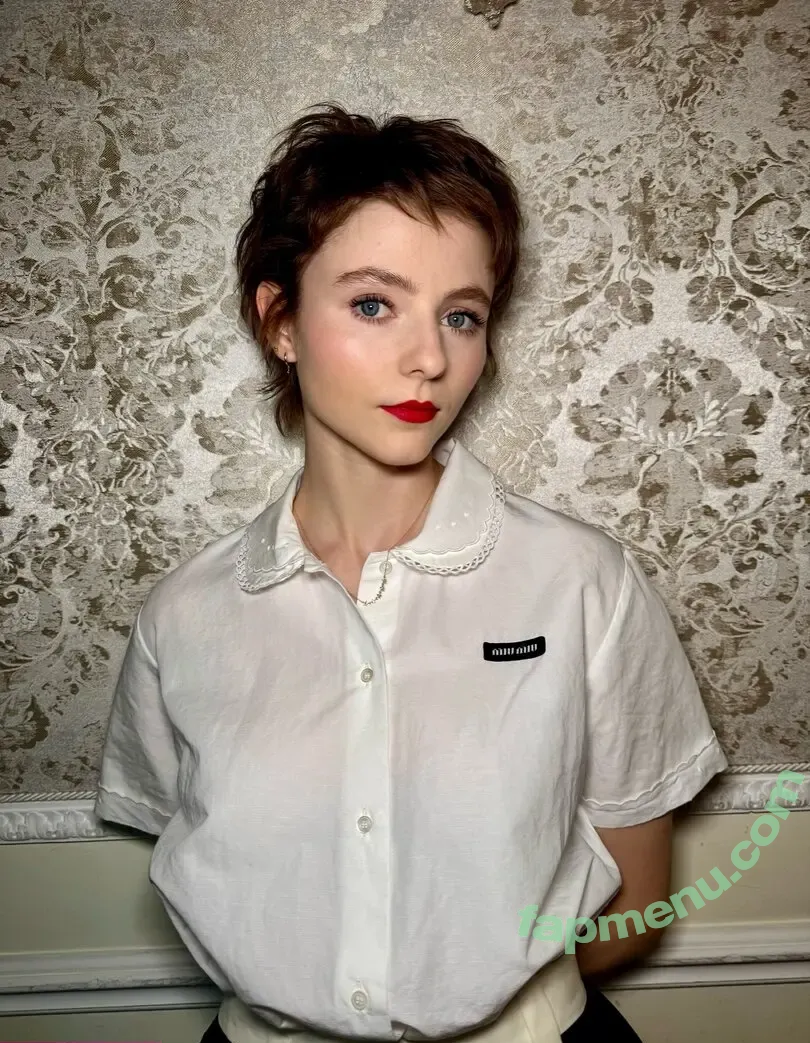 Thomasin Mckenzie nude photo #0335 (thomasin.mckenzie)