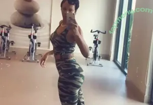  nude photo #0005