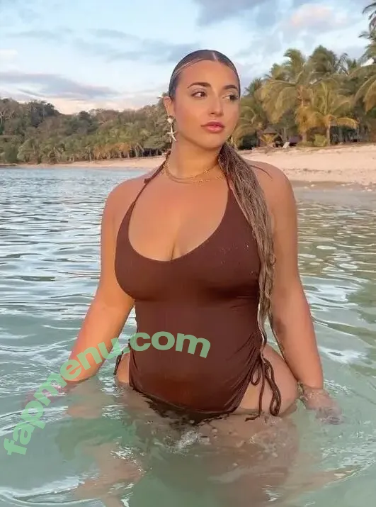 Tiana Sala nude photo #0017 (tianasala___)