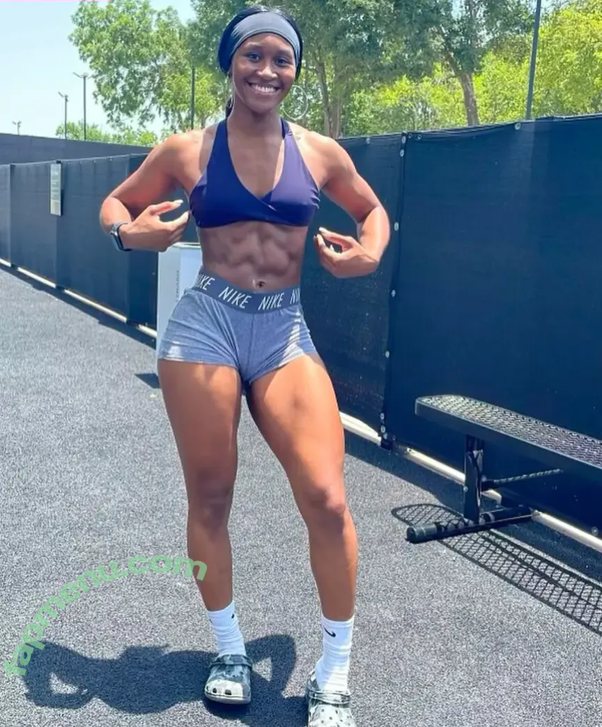 Tiara Howard nude photo #0022 (T.hoowww)