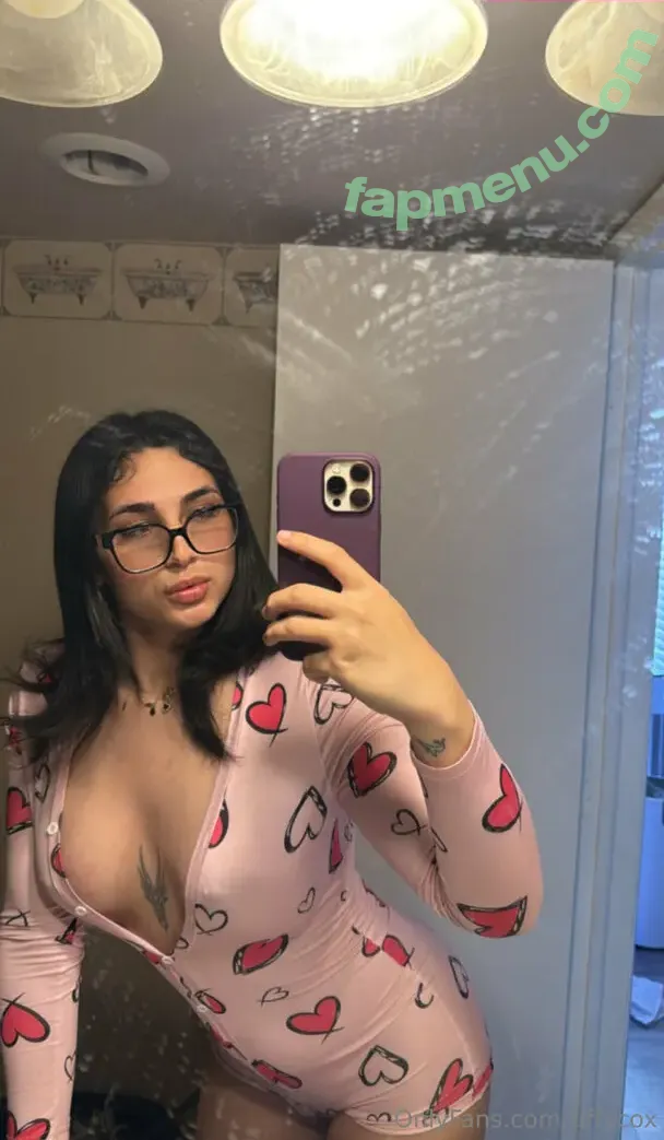 tiffycox nude photo #0048 (tiffy.cooks)