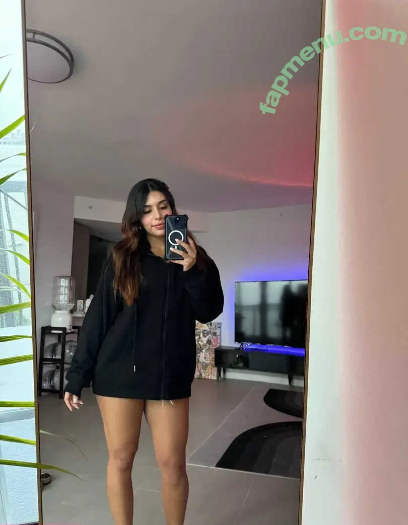 tiffytotss nude photo #0015 (tiffytotss)
