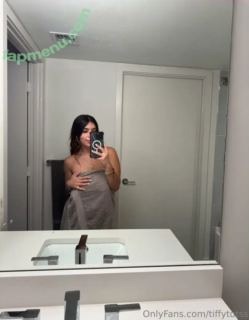 tiffytotss nude photo #0042 (tiffytotss)