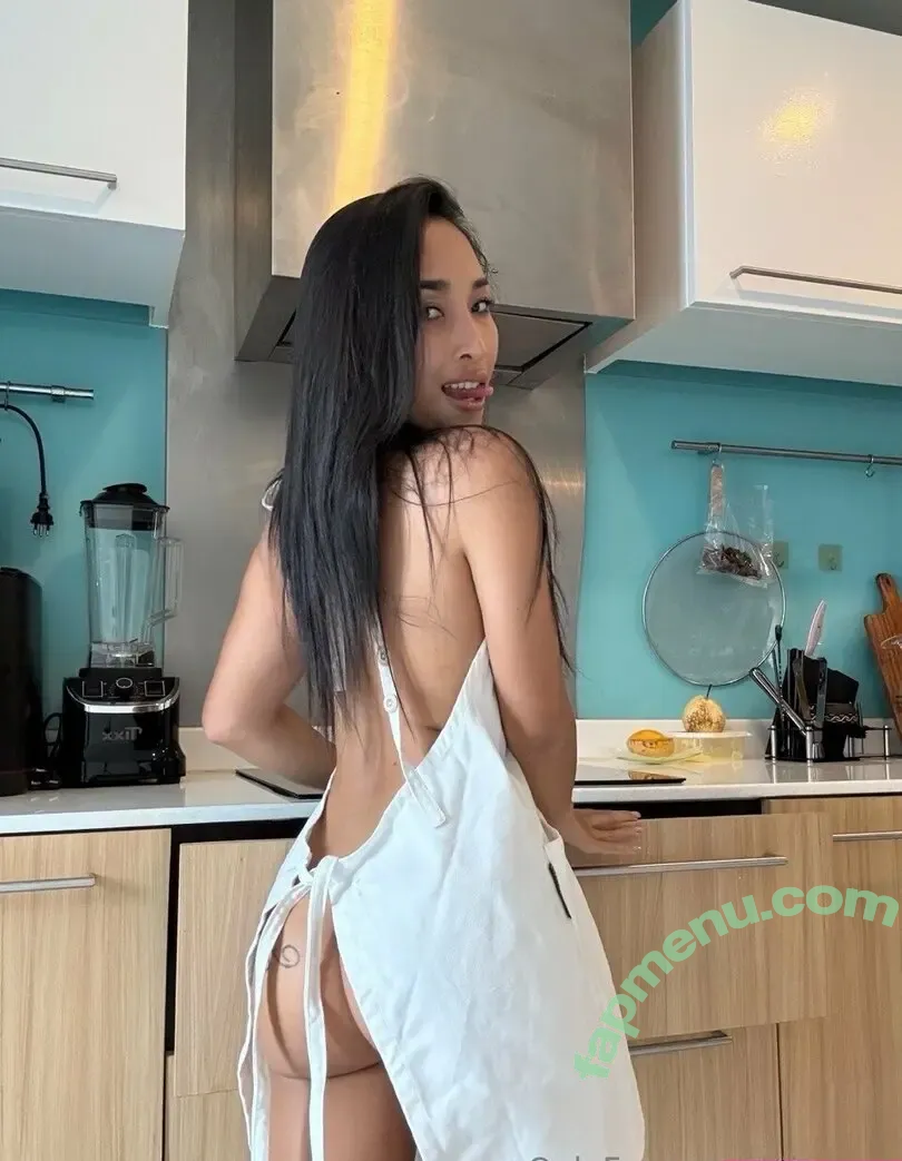 Tika Thai nude photo #0007 (tikathai / tikathai24)