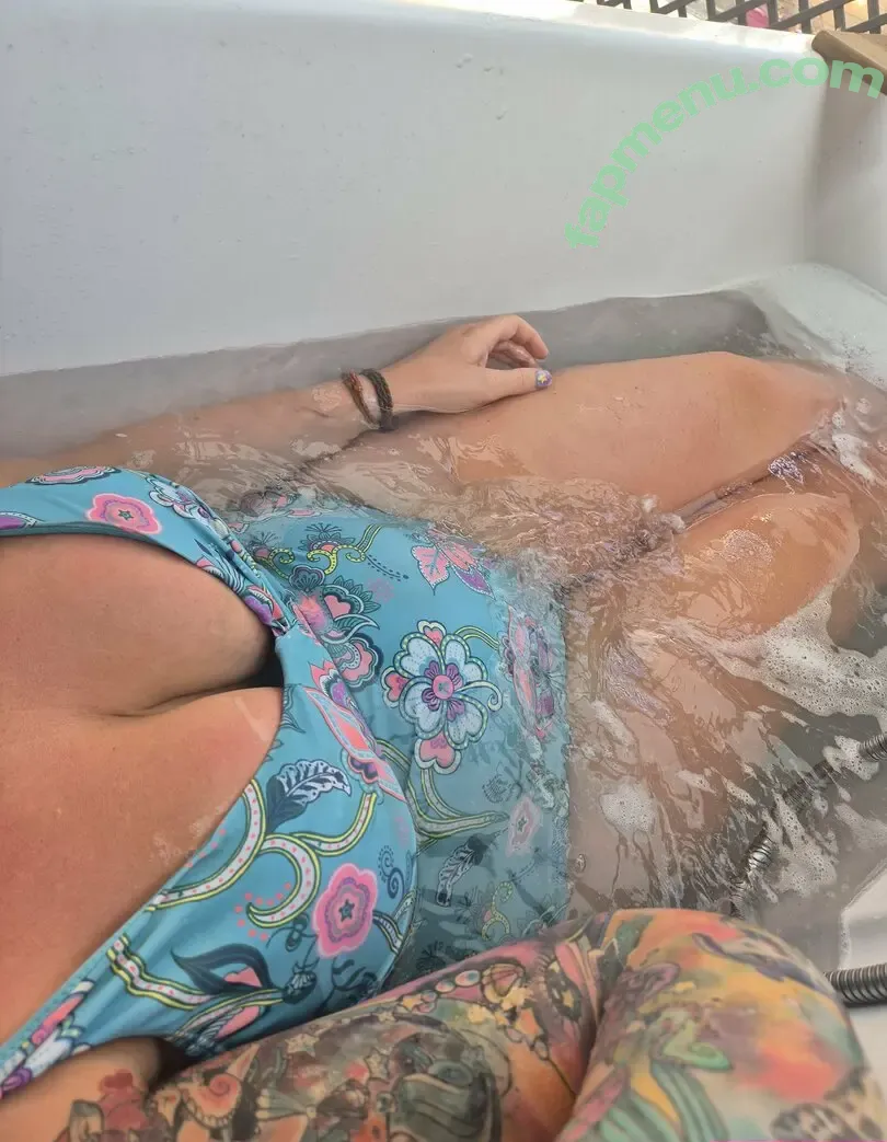 tiktoktammy nude photo #0006 (tamsinamy)