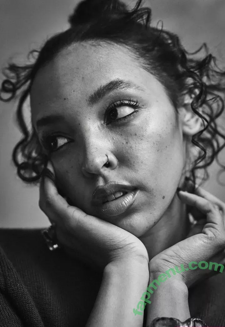 Tinashe nude photo #0231 (slimred_20 / tinashenow)