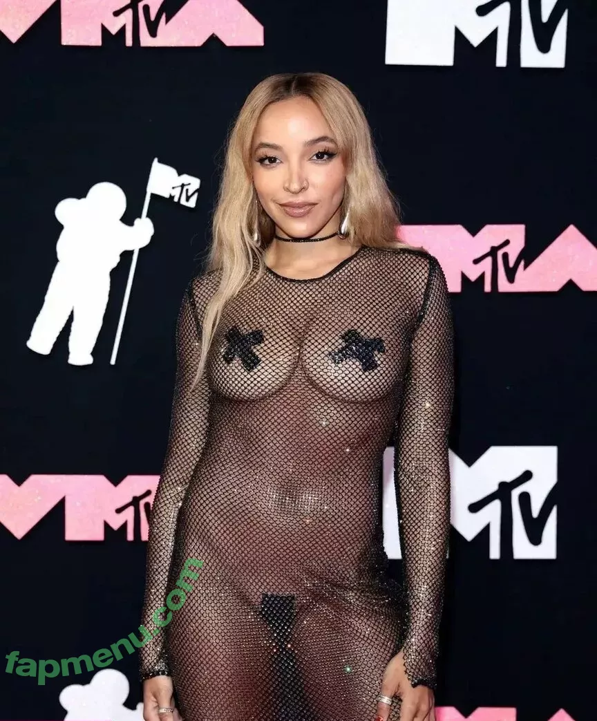 Tinashe nude photo #0363 (slimred_20 / tinashenow)