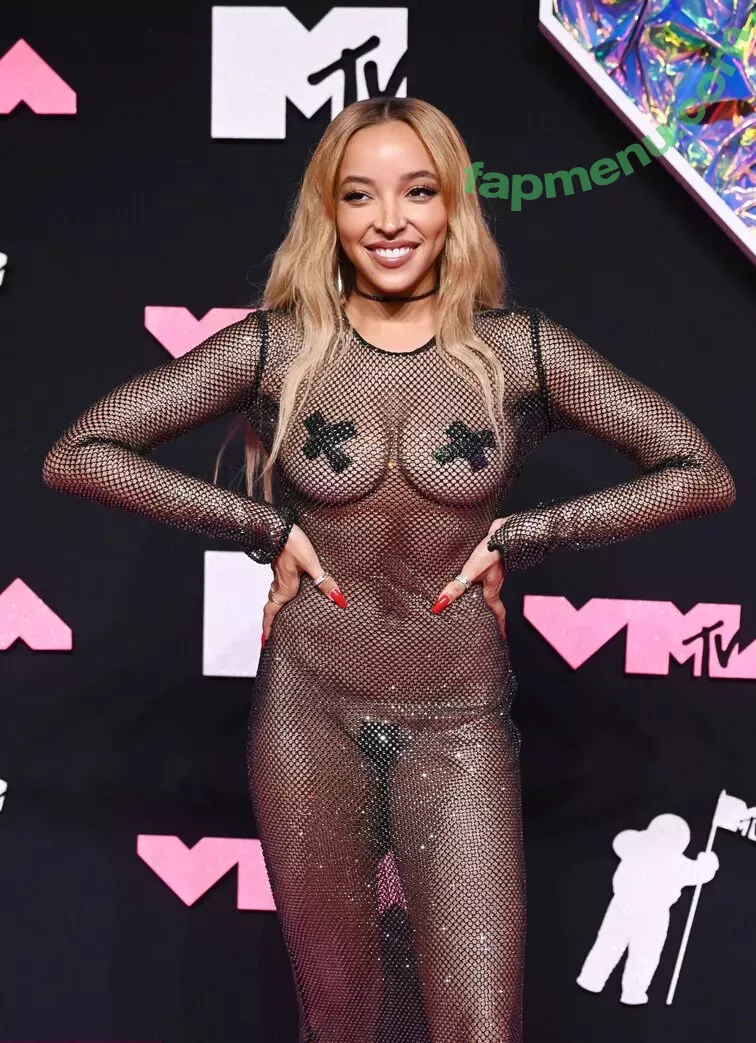 Tinashe nude photo #0396 (slimred_20 / tinashenow)
