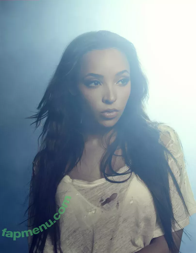 Tinashe nude photo #0508 (slimred_20 / tinashenow)