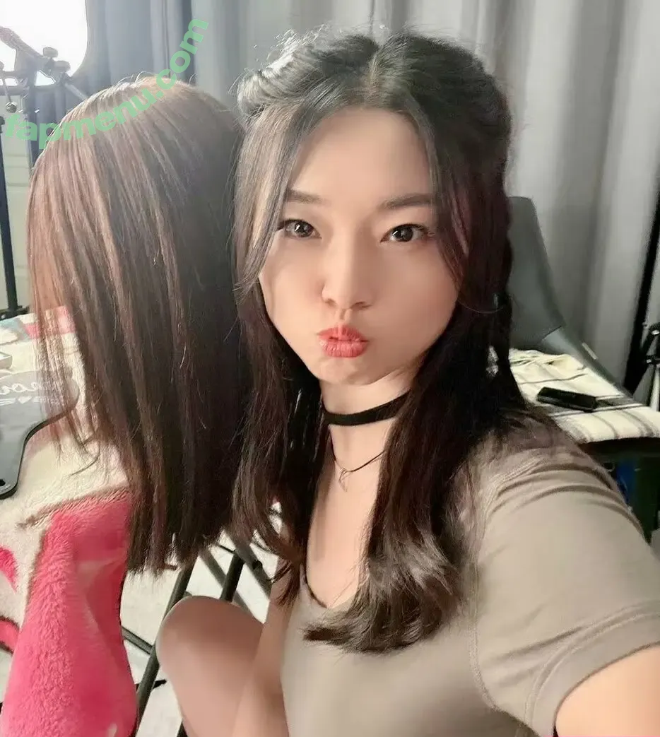 Tingting ASMR nude photo #0001 (tingting57live)