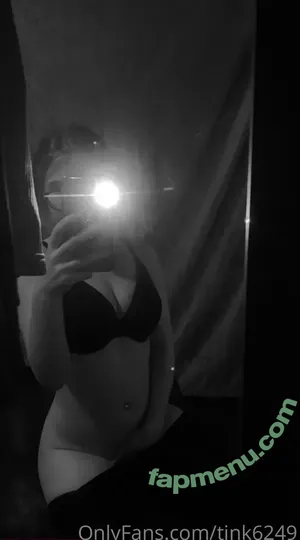  nude photo #0002