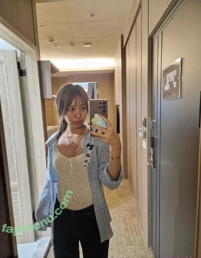 tinyhakka nude photo #0005 (tinyhakka)