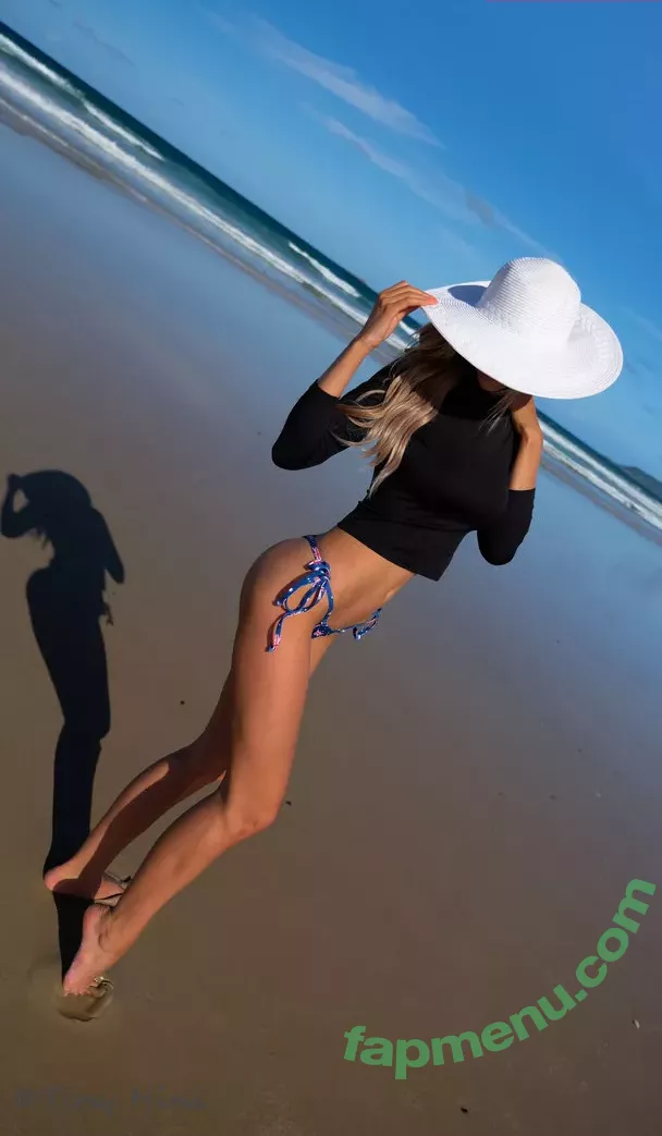 Tinyhini nude photo #0579 (tinyhiniofficial)