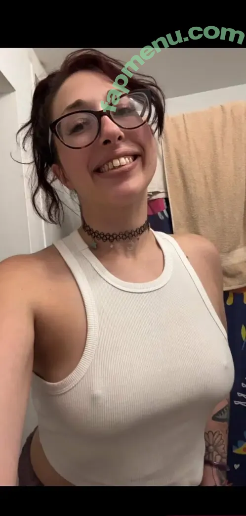 tinylittlemama2 nude photo #0001 (tinylittlemama2)