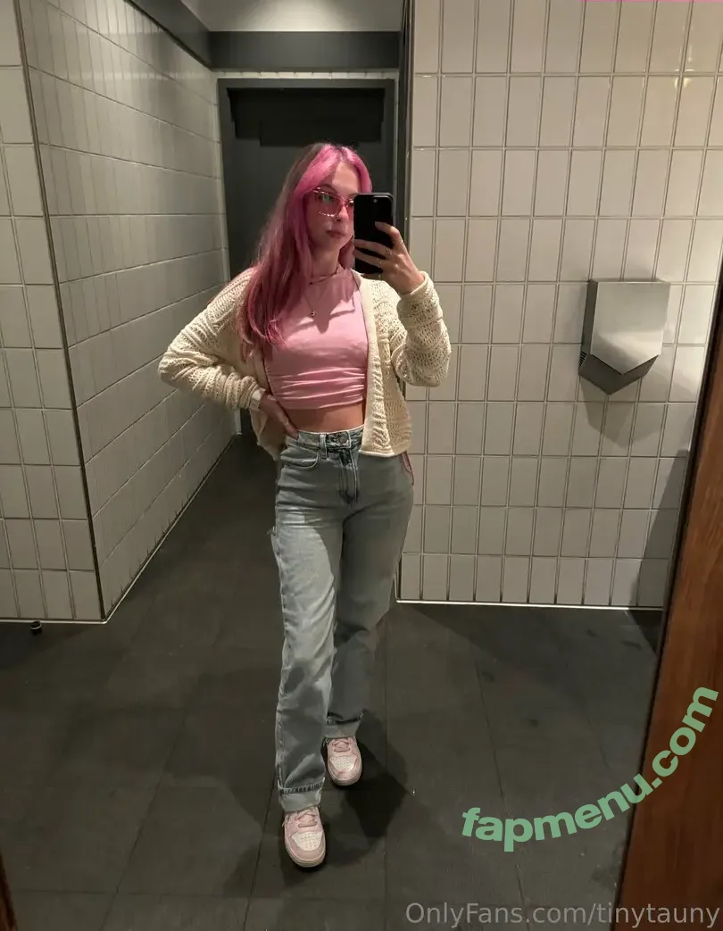 tinytauny nude photo #0024 (luny.ttt)