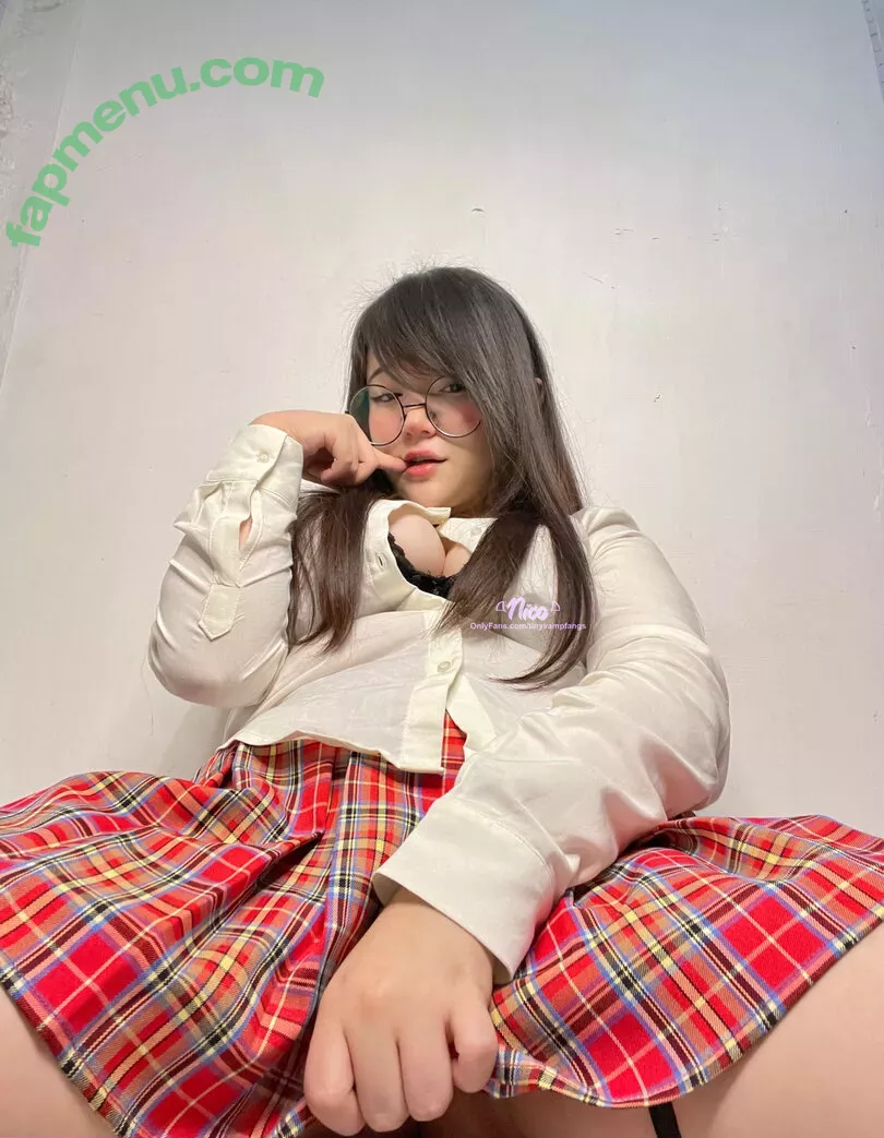 Tinyvampfangs nude photo #0016 (Nico)