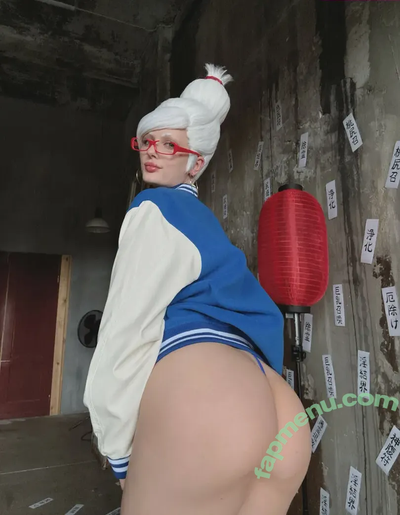 Tniwe nude photo #2198 (Tniwe)