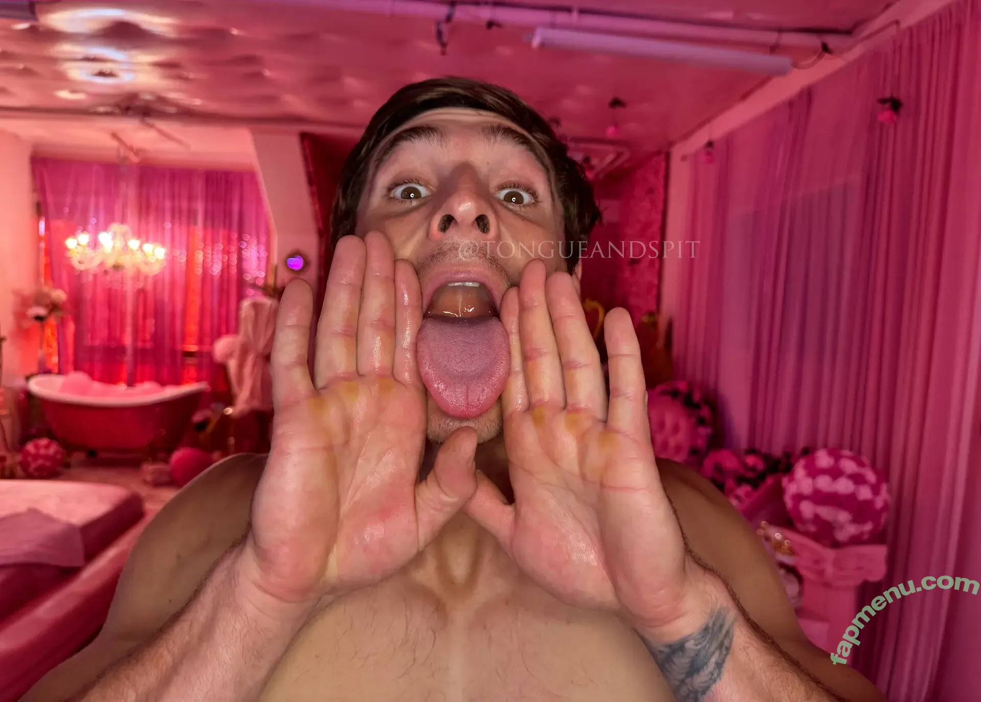 tongueandspit nude photo #0031 (officialtongueandspit)