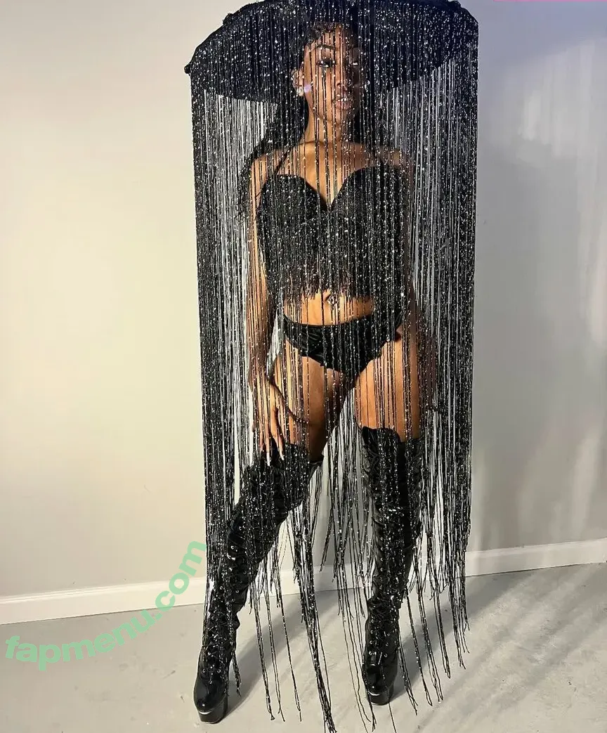 Toniannsp nude photo #0044 (toniann / toniann._.p)