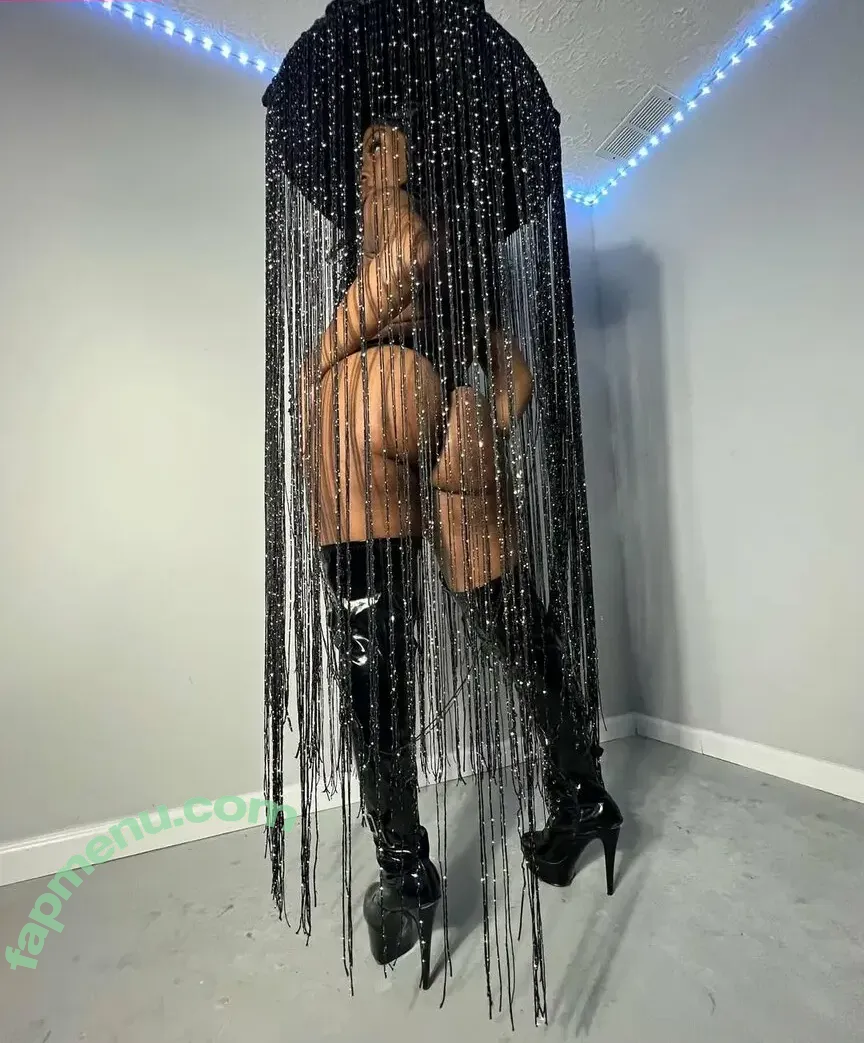 Toniannsp nude photo #0045 (toniann / toniann._.p)