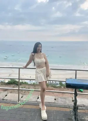  nude photo #0007