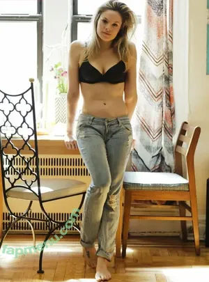  nude photo #0010