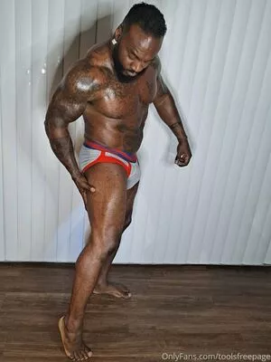 toolsfreepage / og_funkypage nude photo #0071