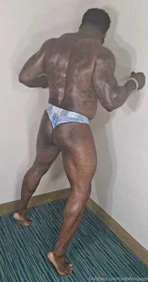 toolsfreepage / og_funkypage nude photo #0182