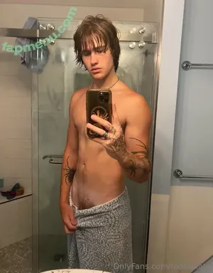  nude photo #0003