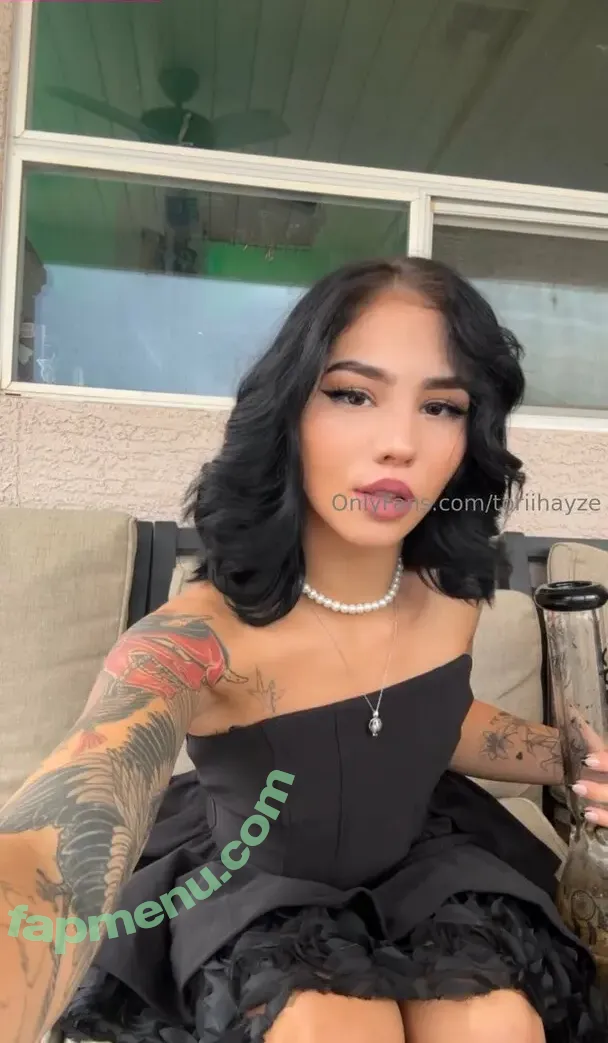 toriihayze nude photo #0022 (toriihayze)