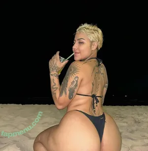  nude photo #0001